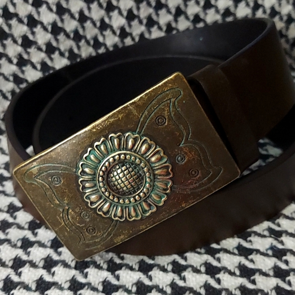 Ladies Leather Belt